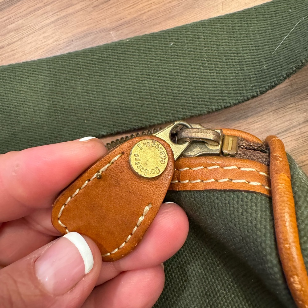 Vintage Burberry Canvas Crossbody Bag Green - Picture 4 of 8